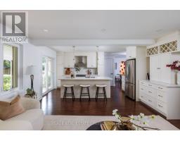 53 Wilgar Road, Toronto, ON M8X1J8 Photo 13