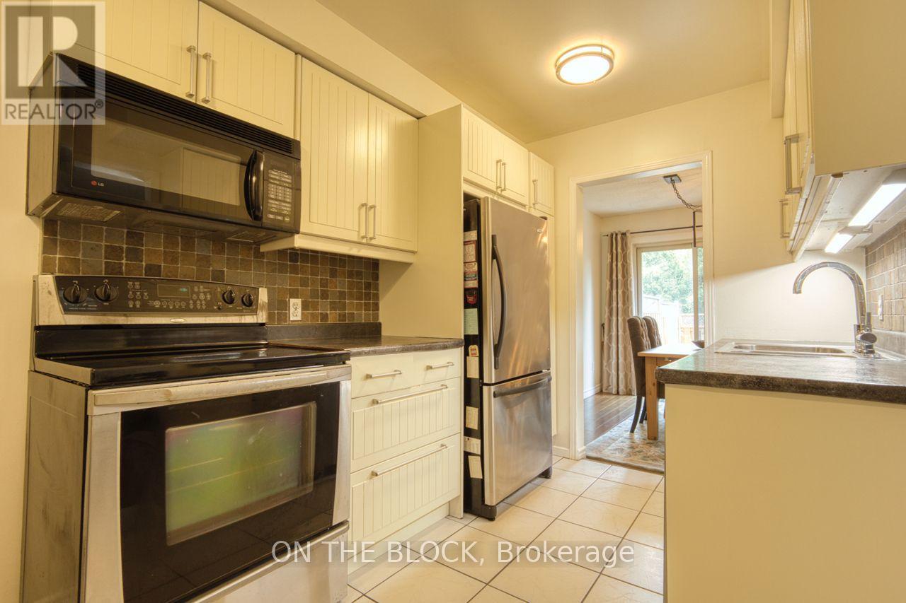 #1 3010 PALMER DRIVE - 19