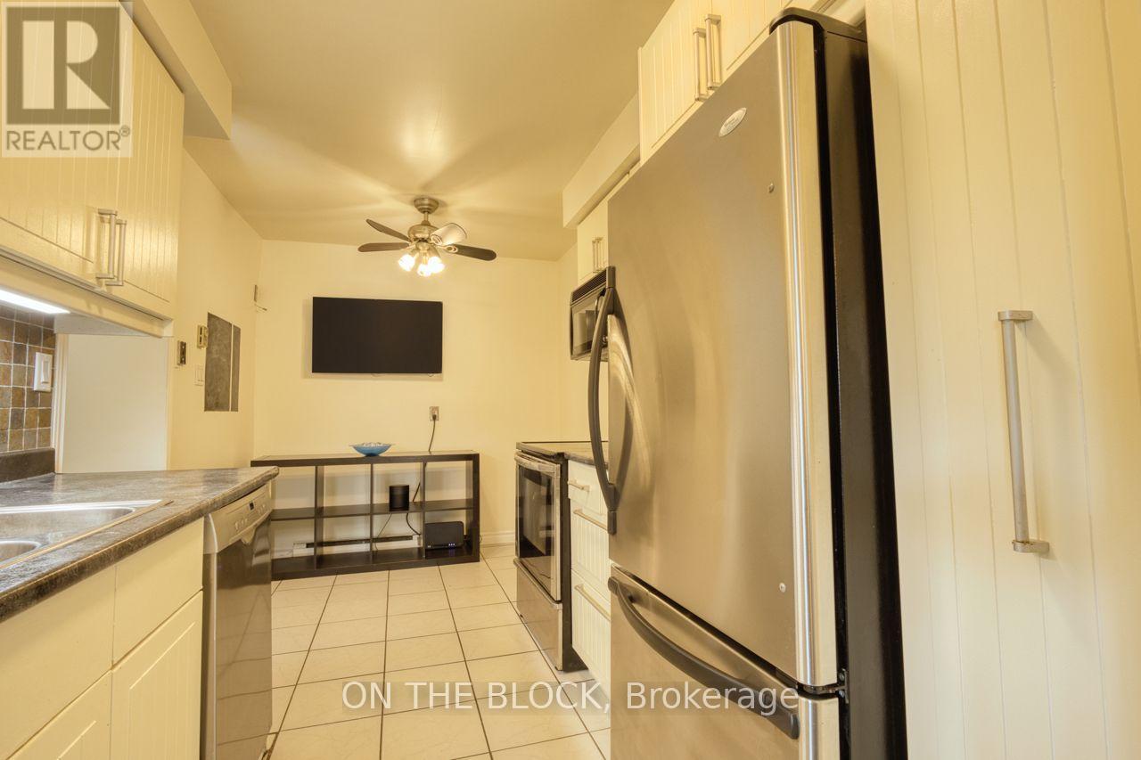 #1 3010 PALMER DRIVE - 21