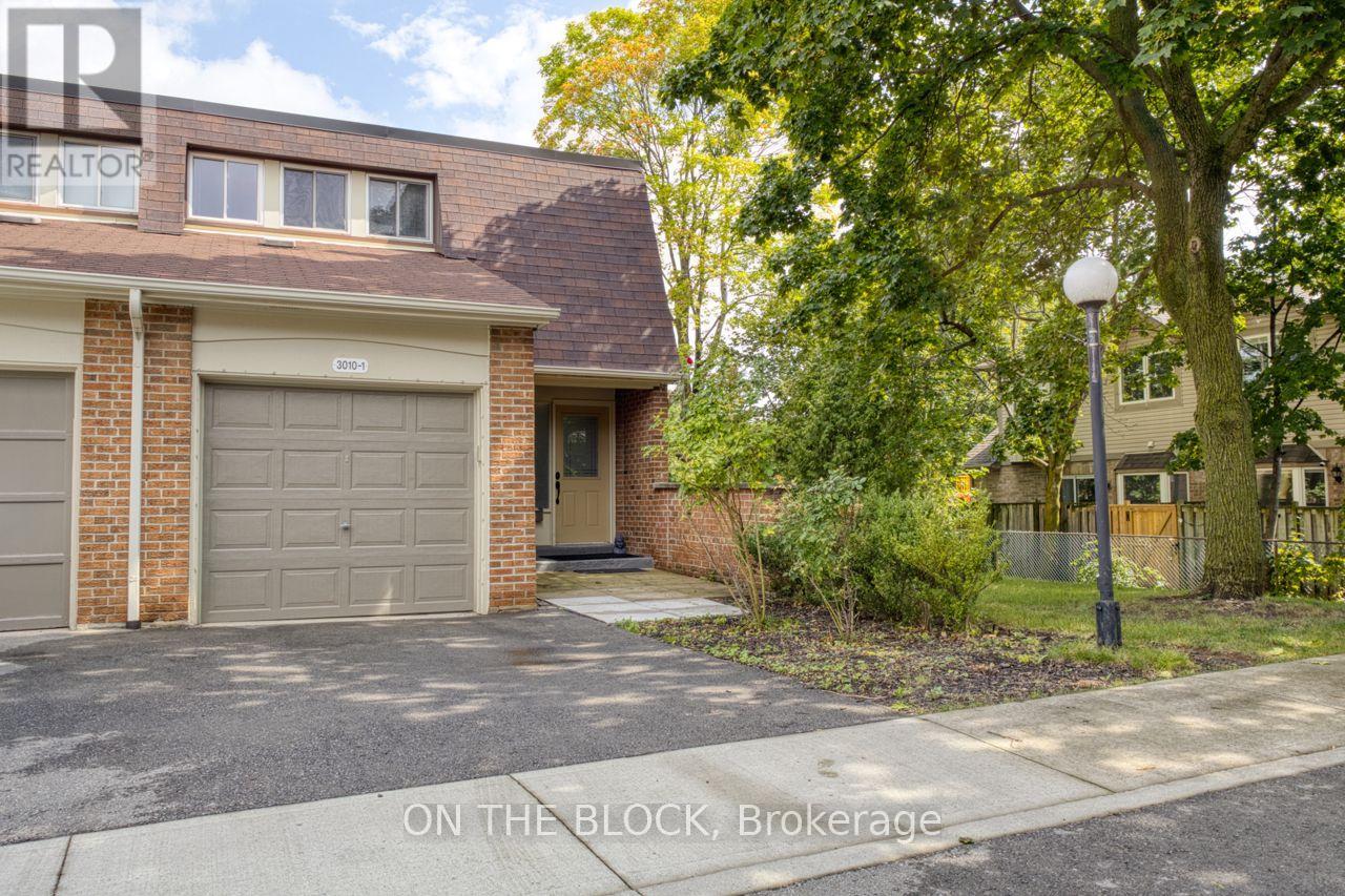 Photo of 1 - 3010 PALMER DRIVE