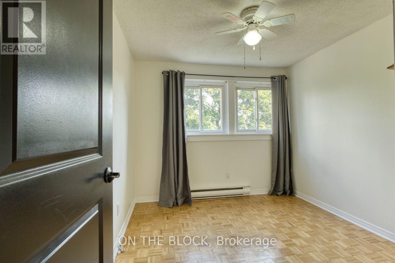 #1 3010 PALMER DRIVE - 32