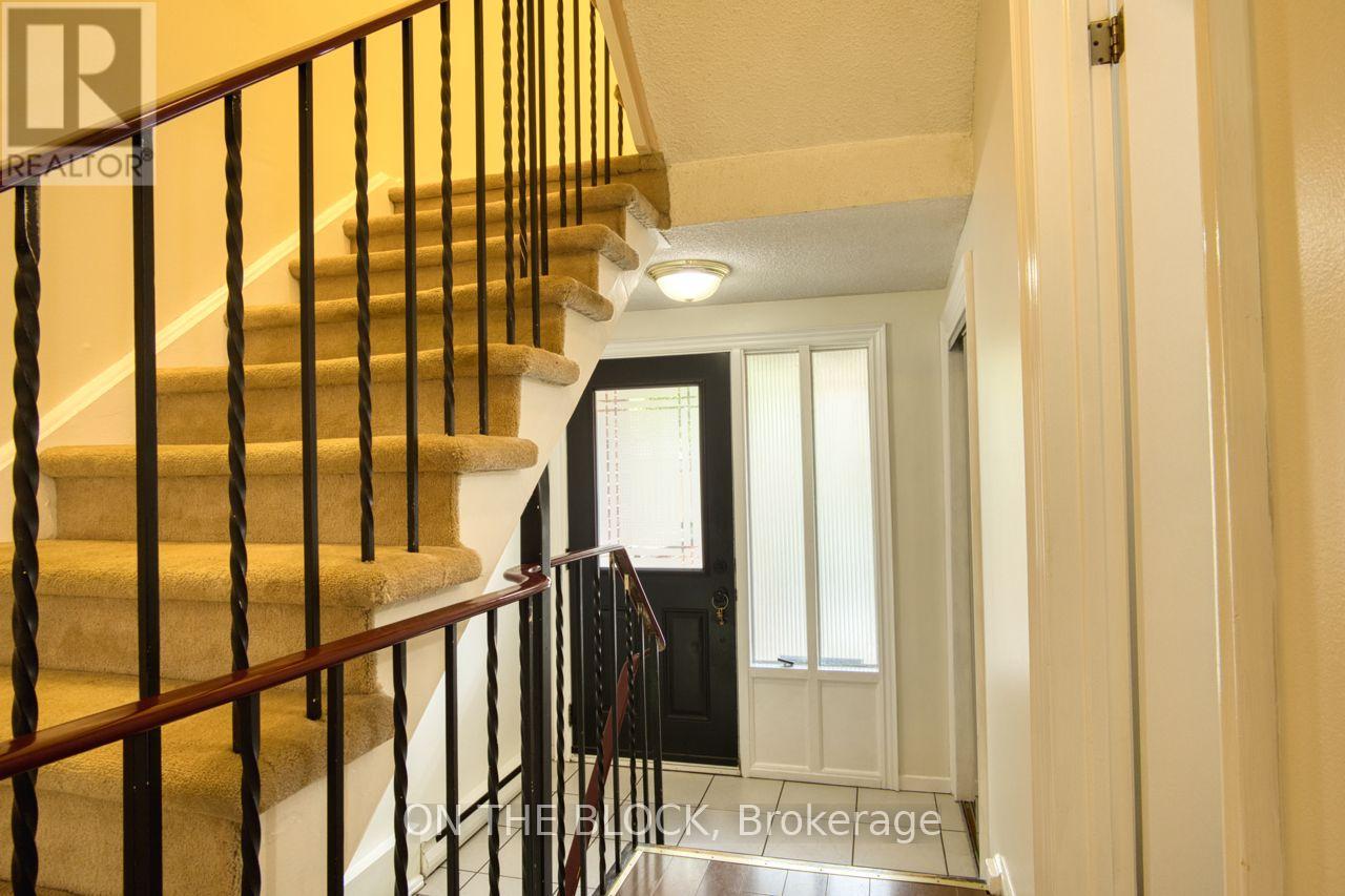 Photo of 1 - 3010 PALMER DRIVE