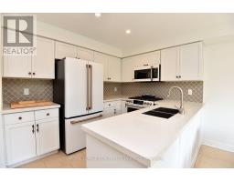 546 Sandcherry Drive, Burlington, ON L7T4L6 Photo 15