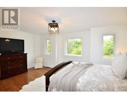 546 Sandcherry Drive, Burlington, ON L7T4L6 Photo 28