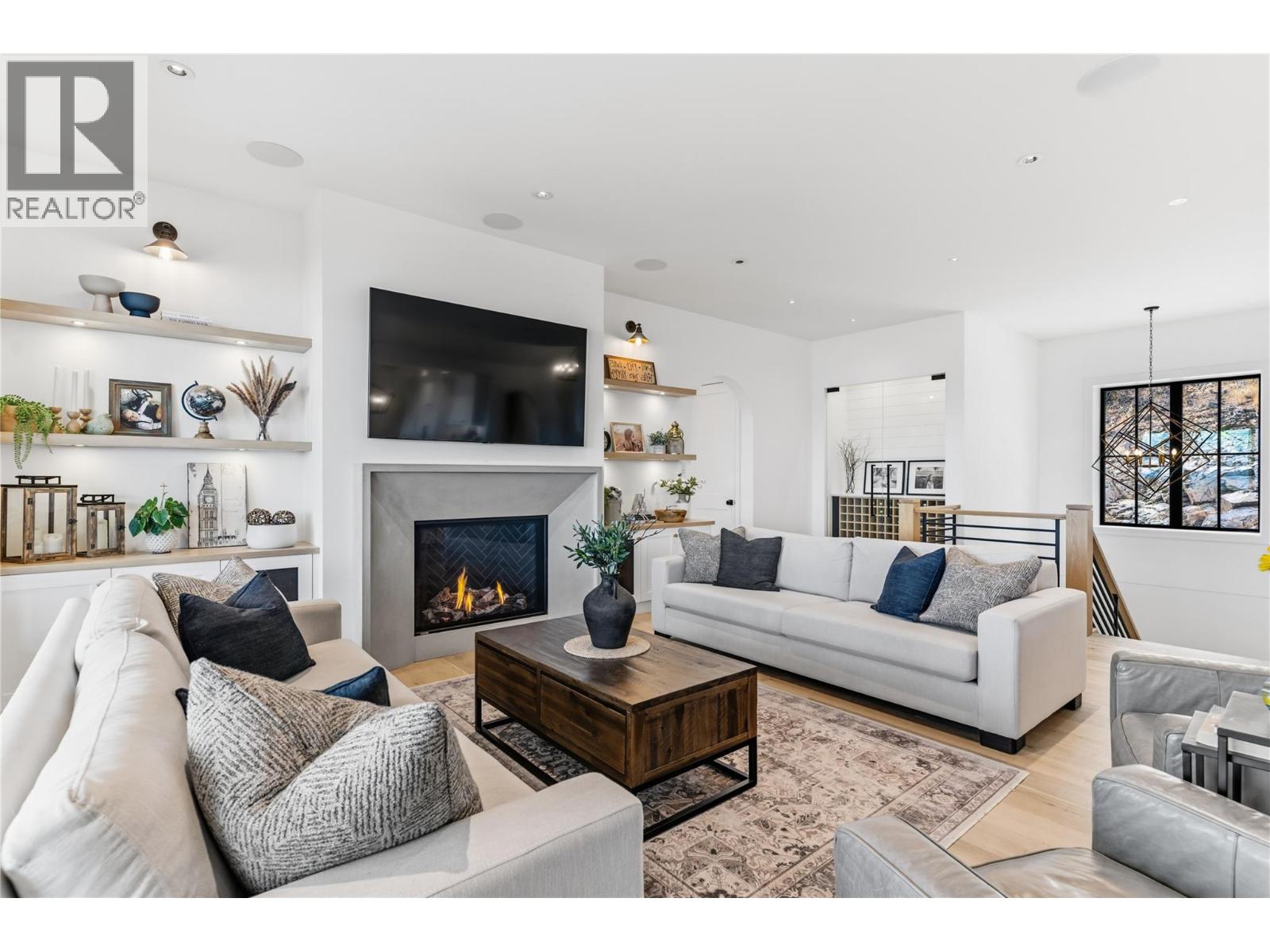 902 Lloyd Jones Drive - 7