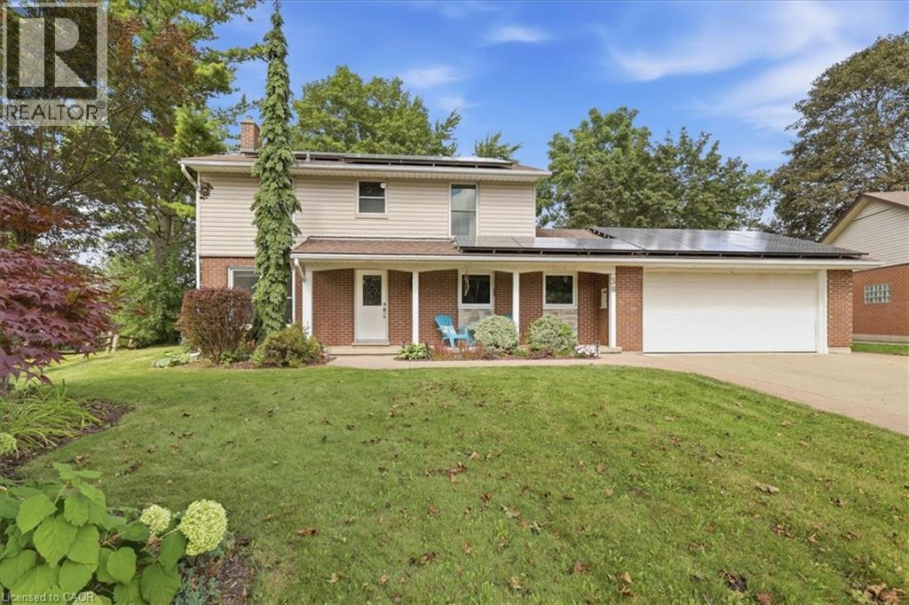 38 LYLE Place — photo 3