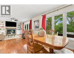 Mud room - 38 Lyle Place, Kitchener, ON N2B2J6 Photo 12