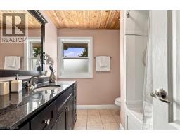 38 Lyle Place, Kitchener, ON N2B2J6 Photo 20
