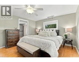 38 Lyle Place, Kitchener, ON N2B2J6 Photo 22