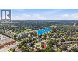 38 Lyle Place, Kitchener, ON N2B2J6 Photo 40