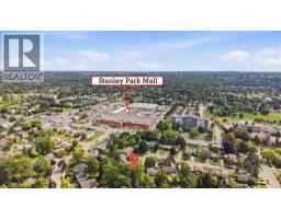 38 Lyle Place, Kitchener, ON N2B2J6 Photo 42