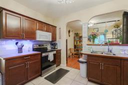 Recreation room - 178 Rupertsland Boulevard, Winnipeg, MB R2E0V9 Photo 8