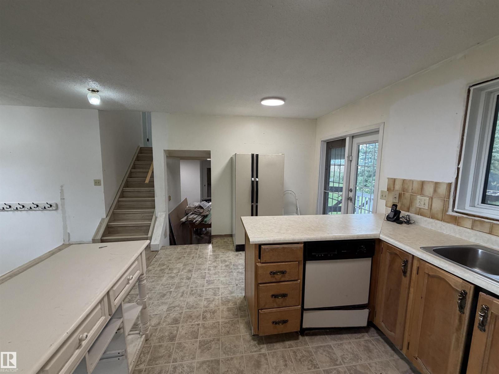 50279 RGE RD 274 - 12