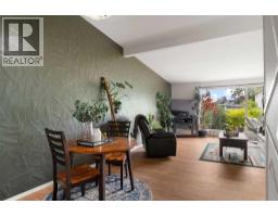 726 68 Avenue Sw, Calgary, AB T2V0N2 Photo 15