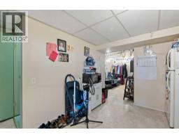 726 68 Avenue Sw, Calgary, AB T2V0N2 Photo 27
