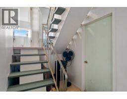 726 68 Avenue Sw, Calgary, AB T2V0N2 Photo 35