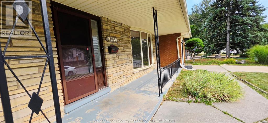 2650 RIVARD AVENUE - 15