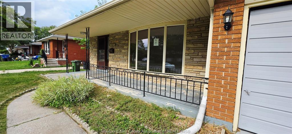 2650 RIVARD AVENUE - 3
