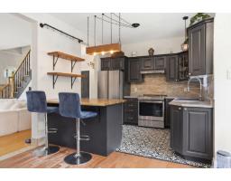 39 Ch. Tessier, Val Des Monts, QC J8N4J2 Photo 17