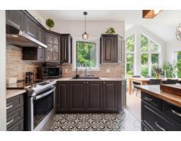 39 Ch. Tessier, Val Des Monts, QC J8N4J2 Photo 20