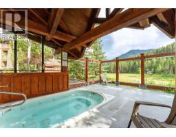 105, 106 Stewart Creek Landing, Canmore, AB T1W0G6 Photo 10