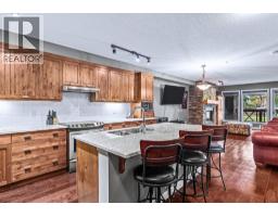 105, 106 Stewart Creek Landing, Canmore, AB T1W0G6 Photo 18