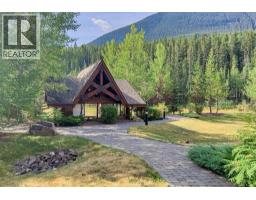 105, 106 Stewart Creek Landing, Canmore, AB T1W0G6 Photo 31
