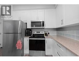 105, 150 Shawnee Square Sw, Calgary, AB T2Y0T6 Photo 17