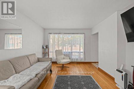 547 ALBERT STREET - 11
