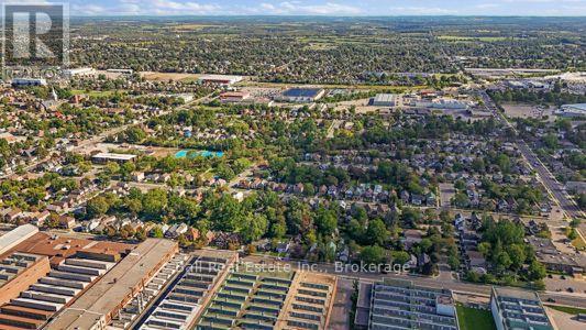 547 Albert Street, Peterborough (Town Ward 3), Ontario, K9J4N7, Peterborough (Town Ward 3), Ontario — photo 5 of 5