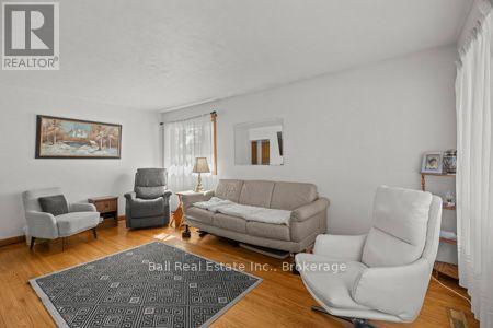 547 ALBERT STREET - Image 8
