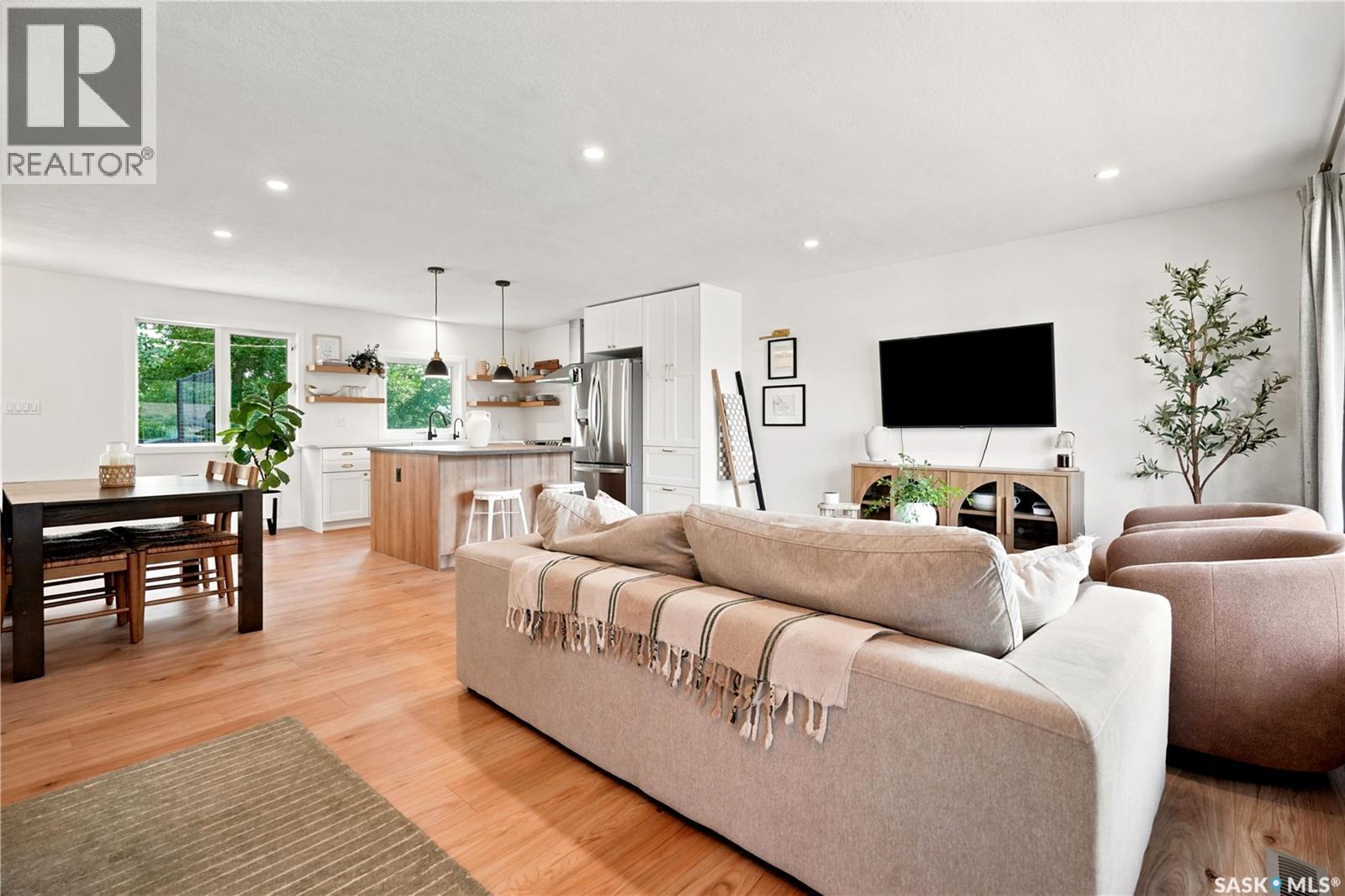 35 Kipling AVENUE, Southey — photo 5