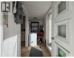 108 1st Street E, Climax, SK S0N0N0 Photo 27