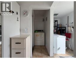 108 1st Street E, Climax, SK S0N0N0 Photo 29