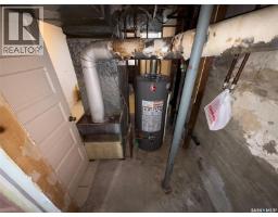 108 1st Street E, Climax, SK S0N0N0 Photo 39