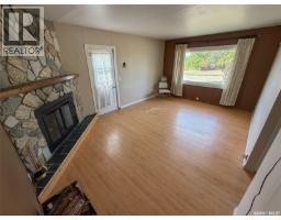 Bedroom - 108 1st Street E, Climax, SK S0N0N0 Photo 7