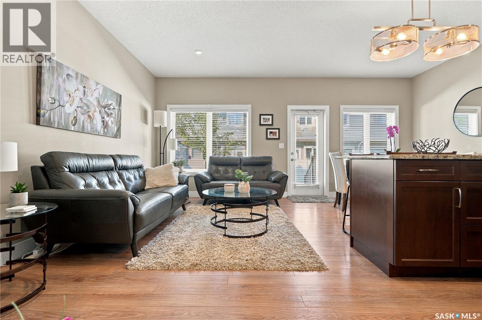 #52 115 Veltkamp CRESCENT - 8