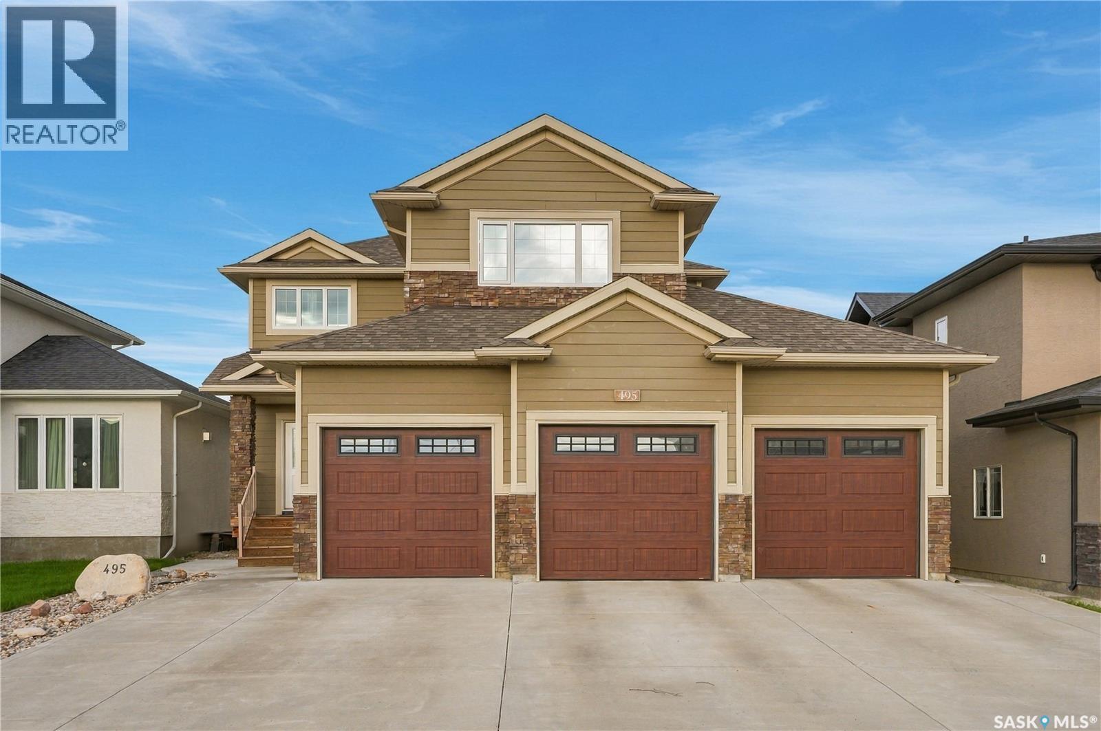495 MAHABIR CRESCENT, Saskatoon