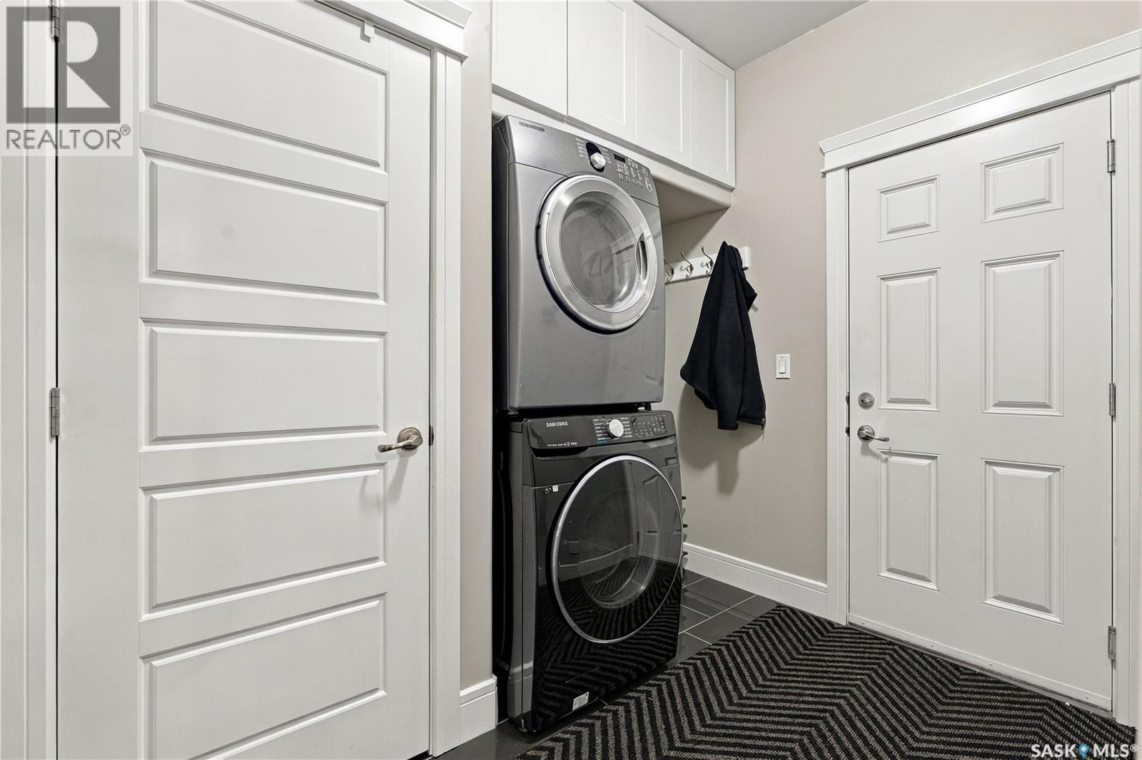 495 MAHABIR CRESCENT - 5
