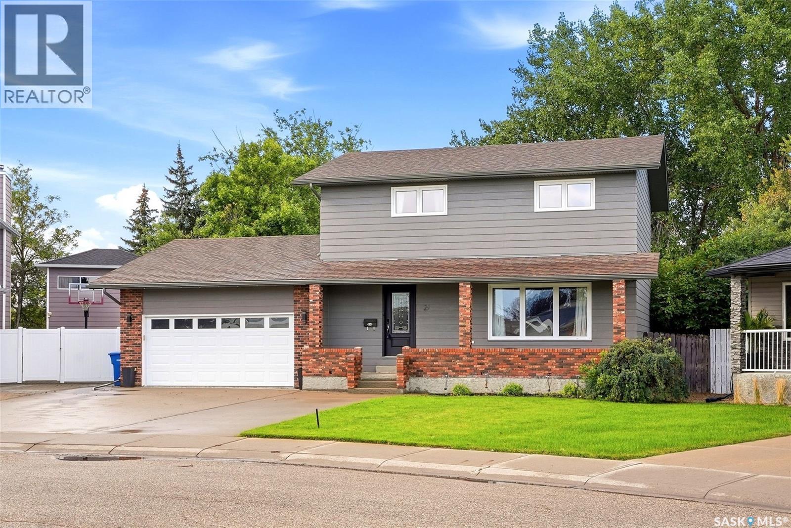 29 Thorn CRESCENT, Moose Jaw — photo 2