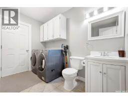 Bedroom - 29 Thorn Crescent, Moose Jaw, SK S6J1J3 Photo 15