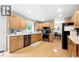 Bedroom - 29 Thorn Crescent, Moose Jaw, SK S6J1J3 Photo 9