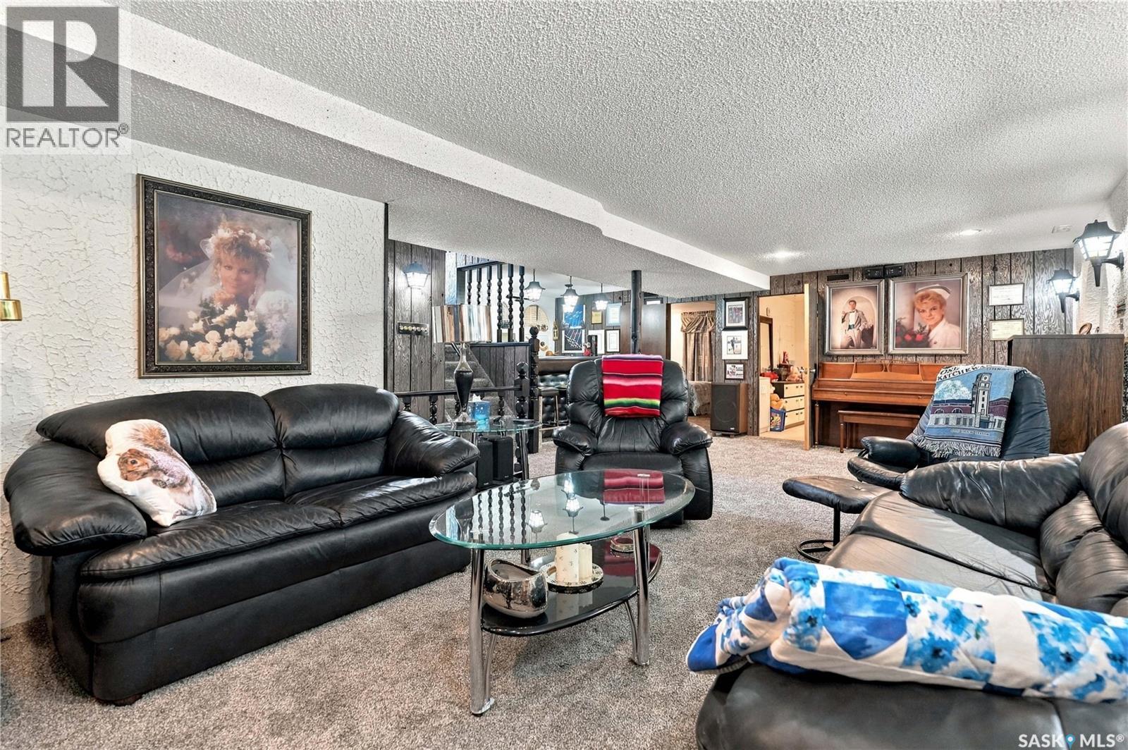 1015 Simcoe STREET, Moose Jaw — photo 31