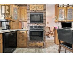 1015 Simcoe Street, Moose Jaw, SK S6H3J3 Photo 15