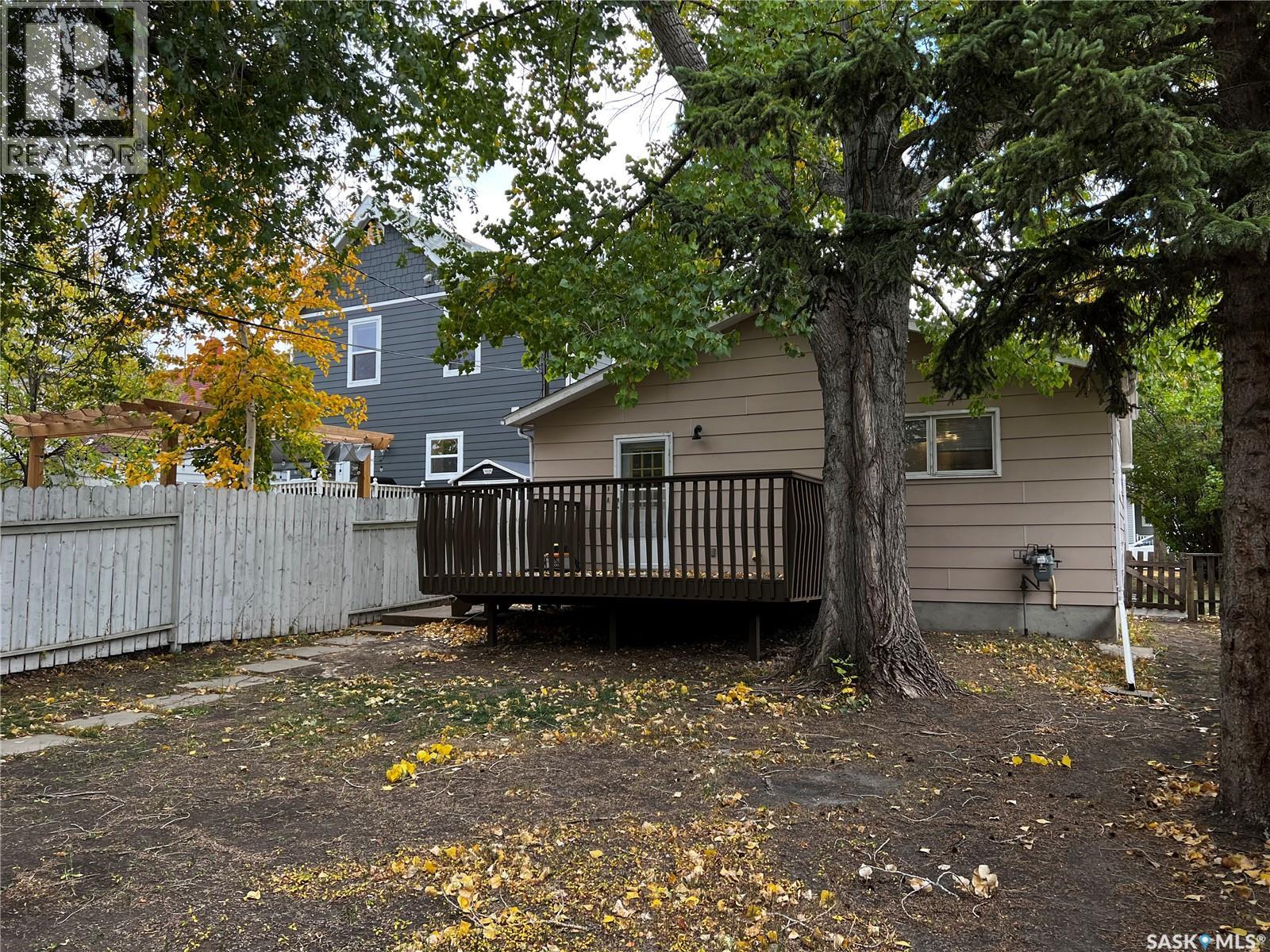 1227 13TH STREET E - 29
