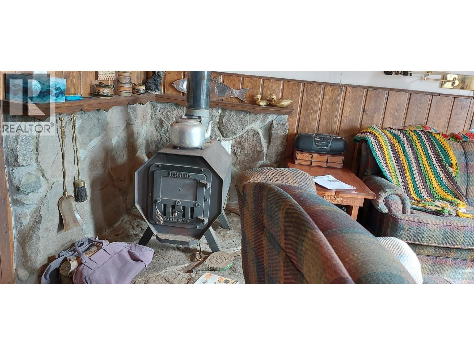 1429 N NIMPO LAKE ROAD - Image 14