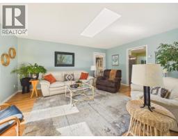 11070 Highway 101, Powell River, BC V8A0L5 Photo 22
