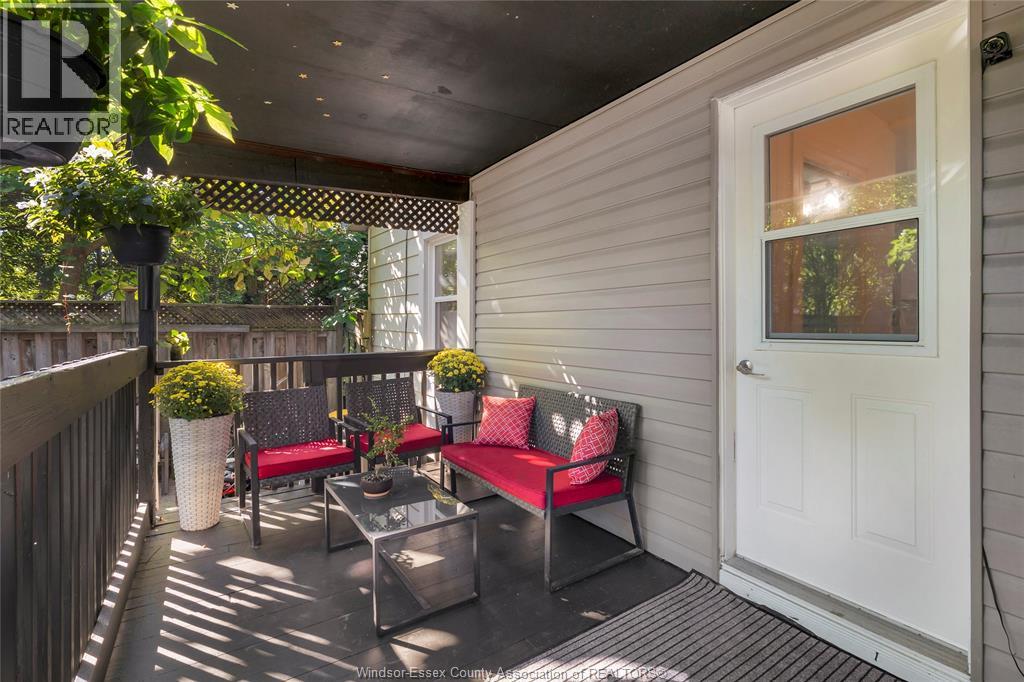 842 Ford BOULEVARD - 21