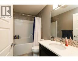 567 Moonlight Lane W - photo 14