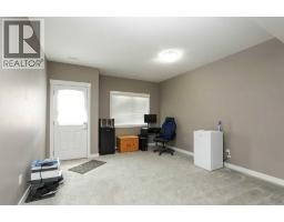 567 Moonlight Lane W - photo 22